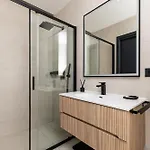 Azulis 3 - 2br With Garden & Parking, Aldo Moro