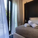 Apartment Azulis 3 - 2br With Garden & Parking, Aldo Moro
