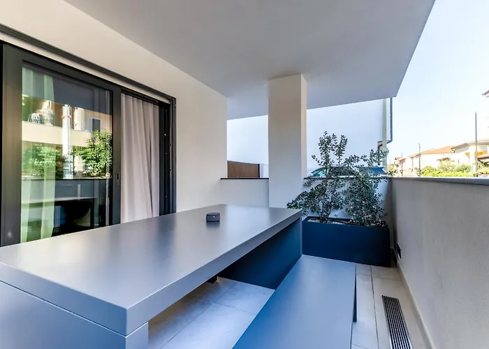 Luxurious - Azulis#3 - 2br Fully Equipped - Garden - Free Parking Апартаменти *