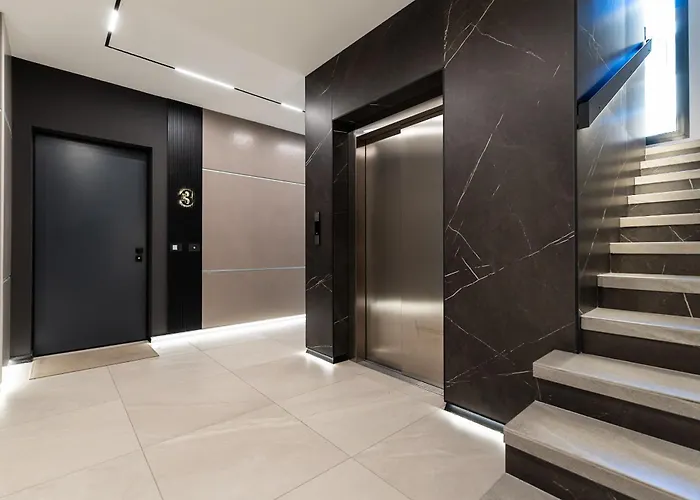 Апартаменти Luxurious - Azulis#3 - 2br Fully Equipped - Garden - Free Parking Ольбія