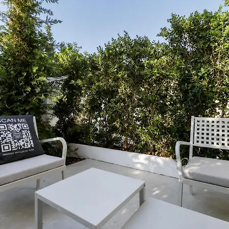 Appartement Azulis 3 - 2br With Garden & Parking, Aldo Moro